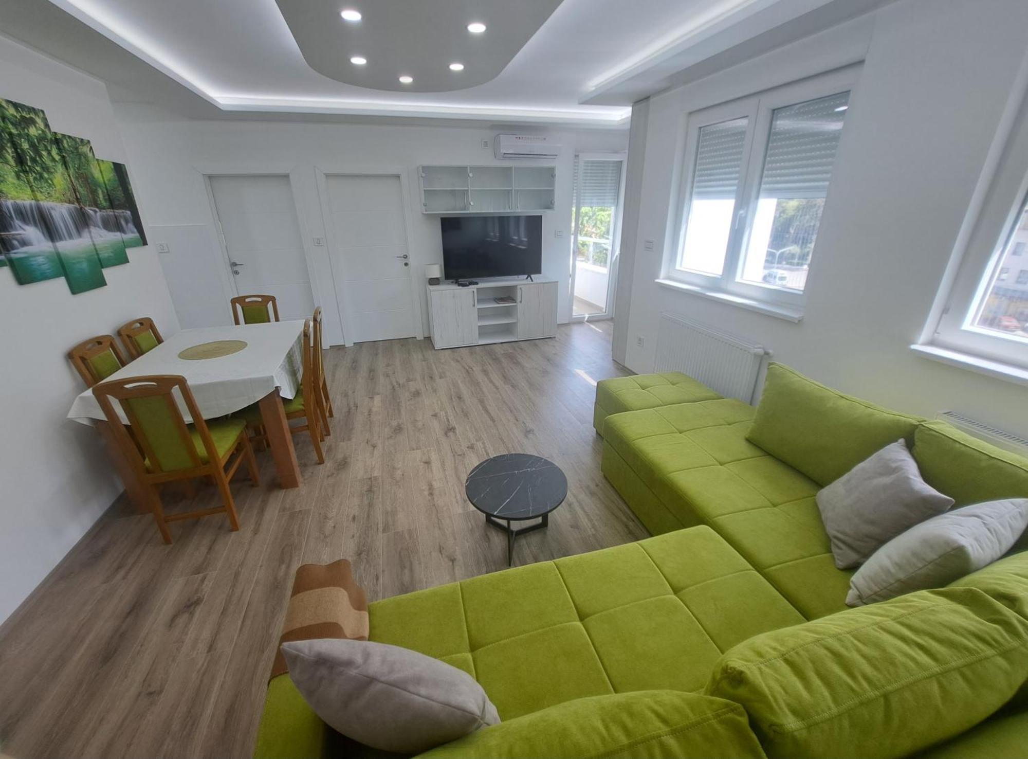 Renome Apartmani Баня-Ковиляча Екстер'єр фото