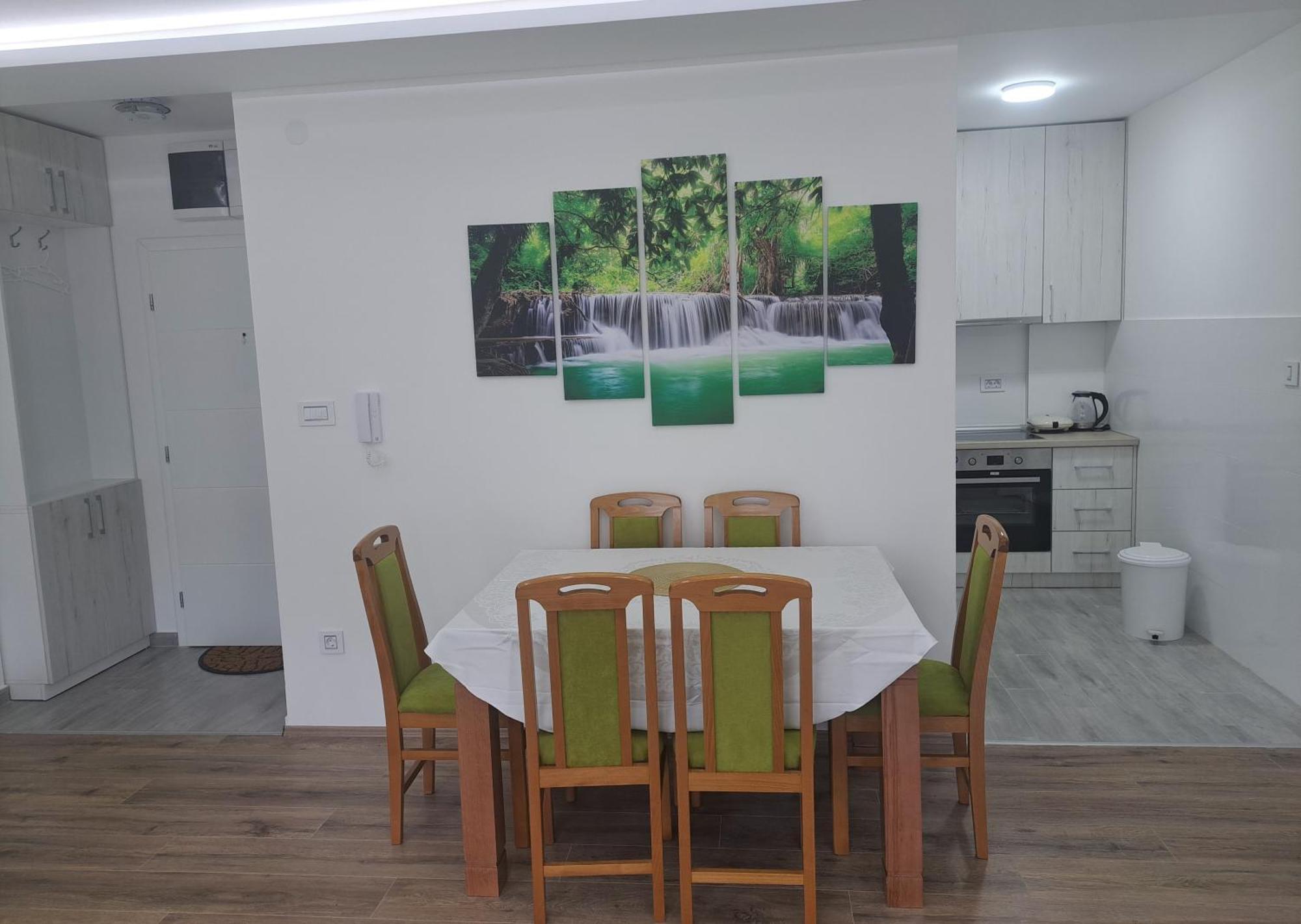 Renome Apartmani Баня-Ковиляча Екстер'єр фото