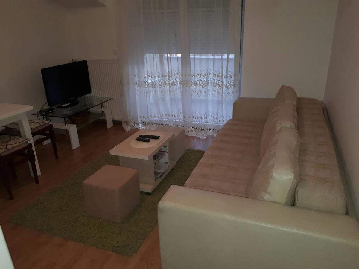 Renome Apartmani Баня-Ковиляча Екстер'єр фото